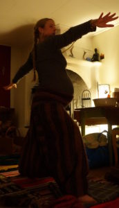 yoga för naturlig förlossning Yoginis and Mamas